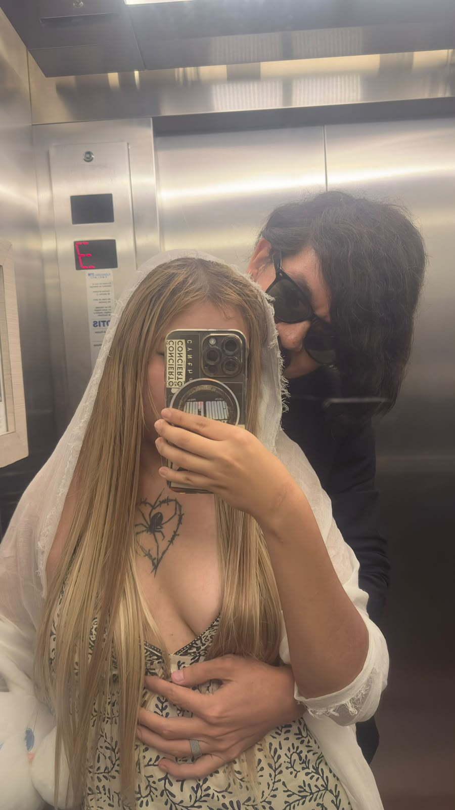 Nuestra primera foto juntos, el día que nos conocimos.